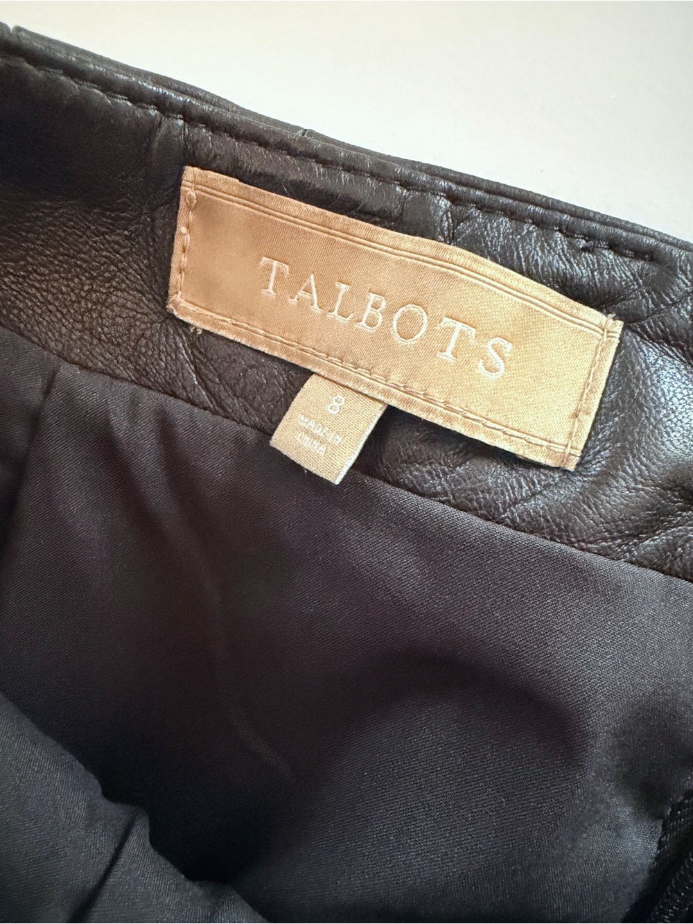 Talbots Black Soft Leather Pencil Skirt - Classic Women's Skirt - Picture 3 of 6